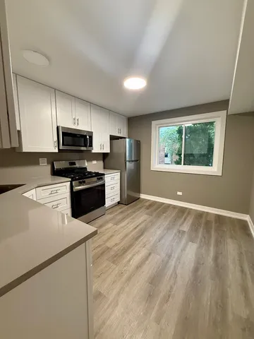 $1,800 | 1322 East Ports O Call Drive, Unit 1W, Palatine, IL 60074