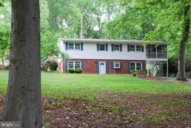 13436 Compton Road Clifton, VA 20124 - Photo 25 of 26 Exterior (Front)