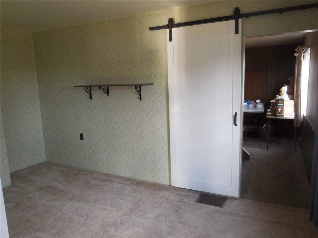 316 Highland Road Rochester, PA 15074 - Photo 14 of 31 a view of small space