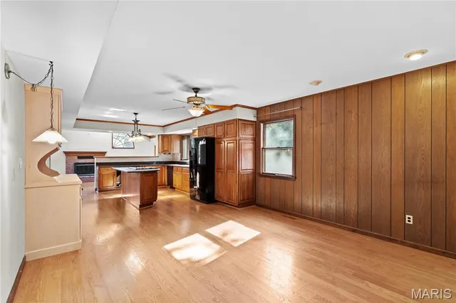 $385,000 | 912 Indian Hills Drive, St. Charles, MO 63301