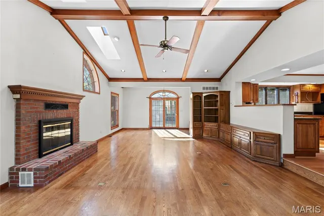 $385,000 | 912 Indian Hills Drive, St. Charles, MO 63301