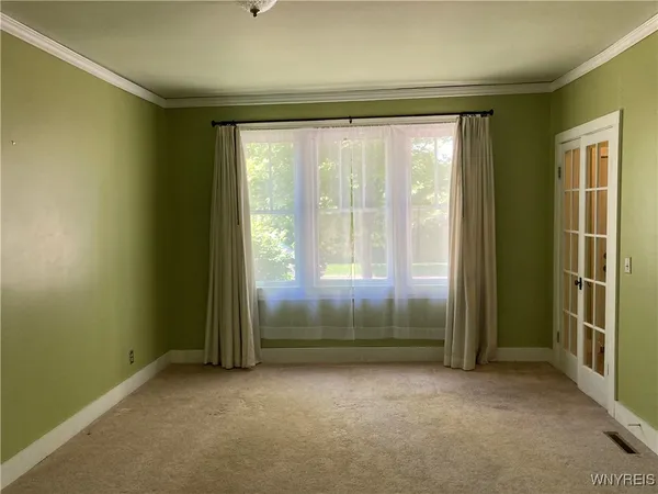 $1,850 | 21 College Street, Buffalo, NY 14201