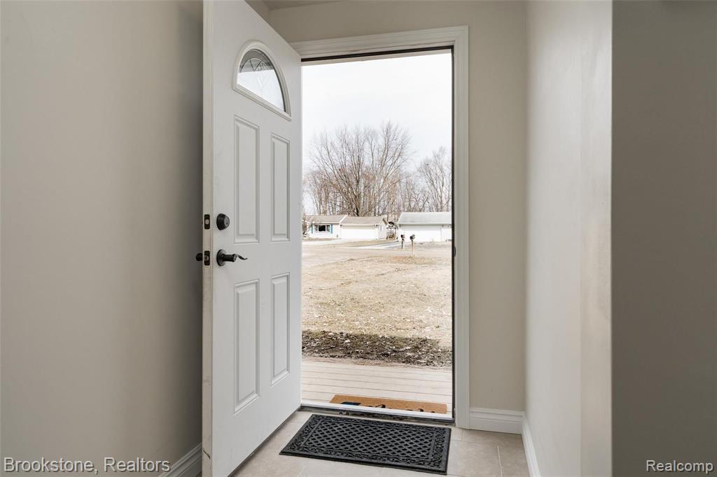 140 Michelson Road Rochester, MI 48307 - Photo 5 of 31