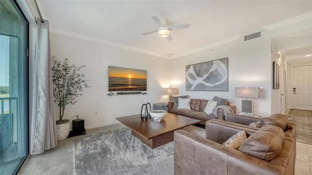 $6,000 | 18028 Gawthrop Drive, Unit 306, Bradenton, FL 34211