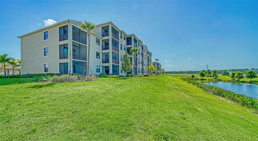 18028 Gawthrop Drive, Unit 306 Bradenton, FL 34211 - Photo 31 of 65