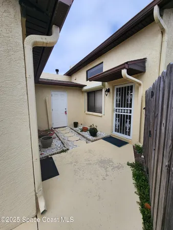 $2,945 | 304 Wilson Avenue, Cocoa Beach, FL 32931