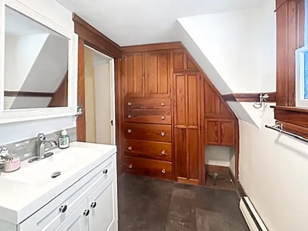 $369,000 | 78 North Main Street, Rutland, VT 05701