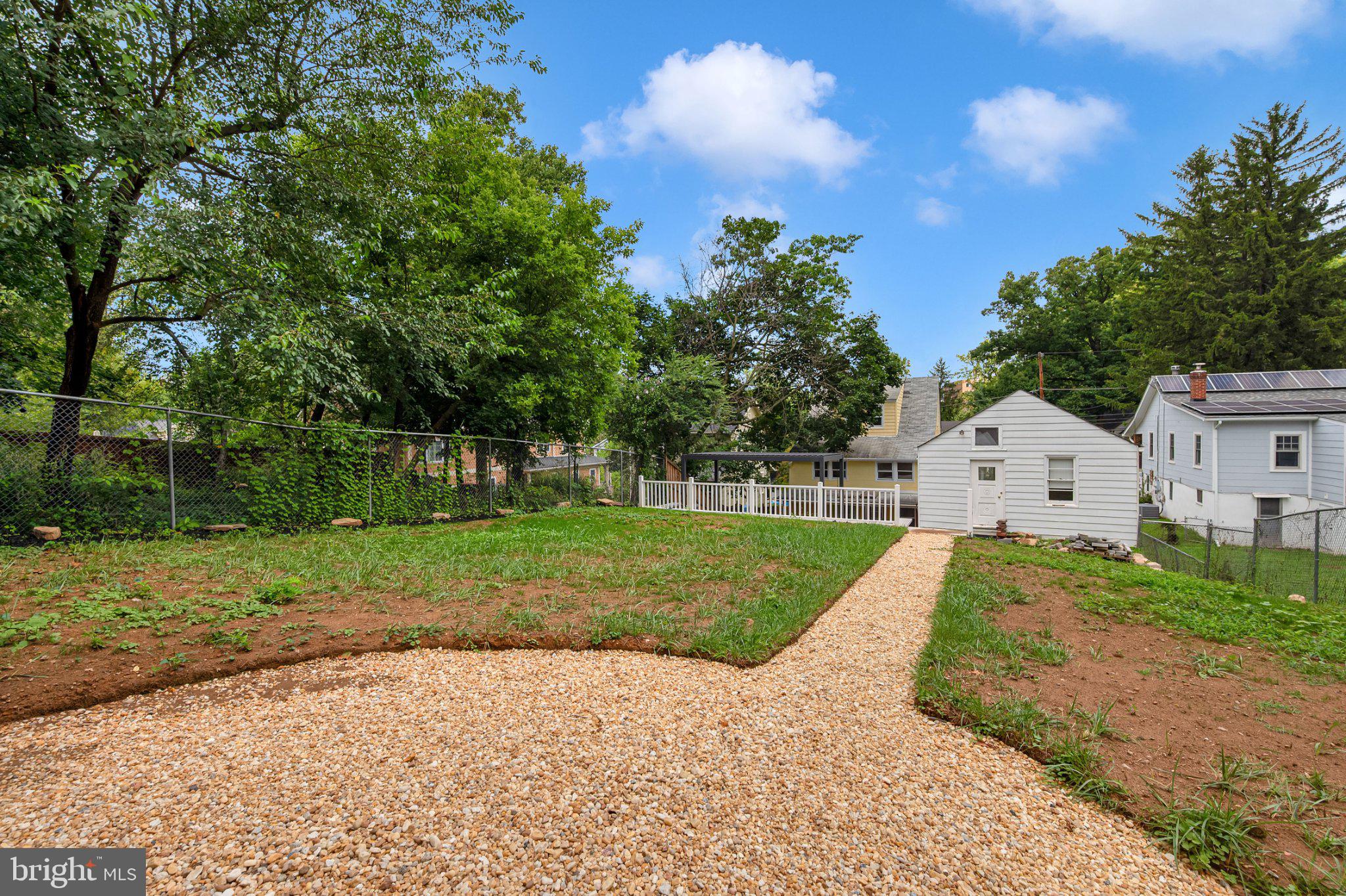710 Silver Spring Avenue Silver Spring, MD 20910 - Photo 37 of 45 Huge Yard!!