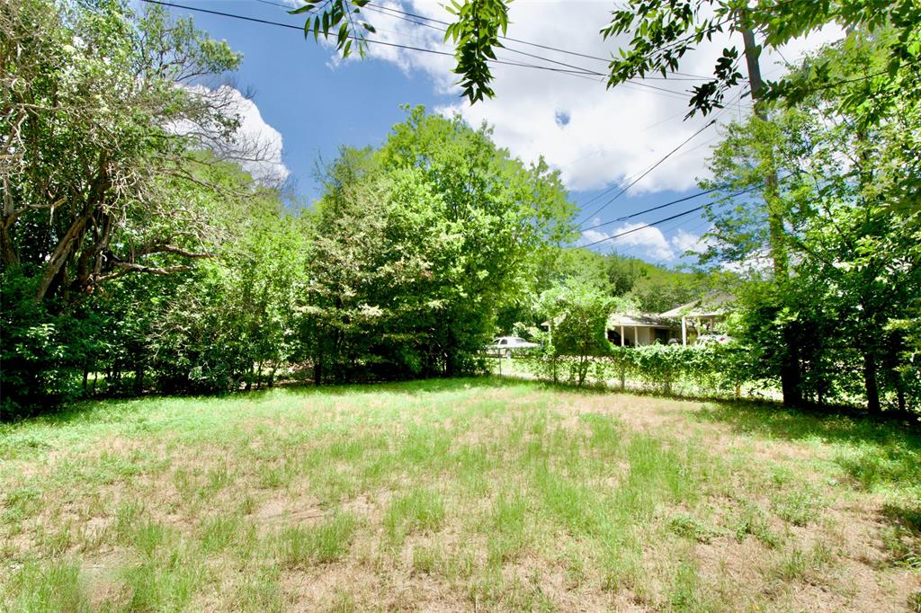 2224 Live Oak Avenue Waco, TX 76708 - Photo 18 of 19