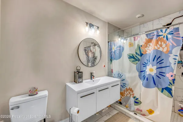 $2,800 | 12 Anna Drive, Wilkes Barre, PA 18706