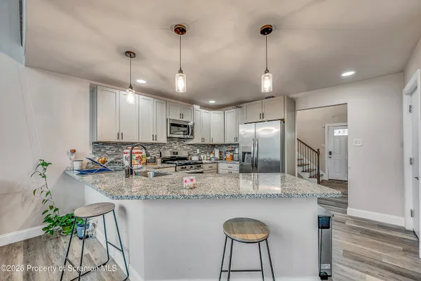 $2,800 | 12 Anna Drive, Wilkes Barre, PA 18706