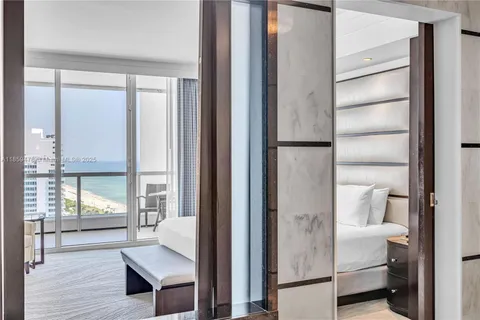 $2,990,000 | 4391 Collins Avenue, Unit 17061707, Miami Beach, FL 33140