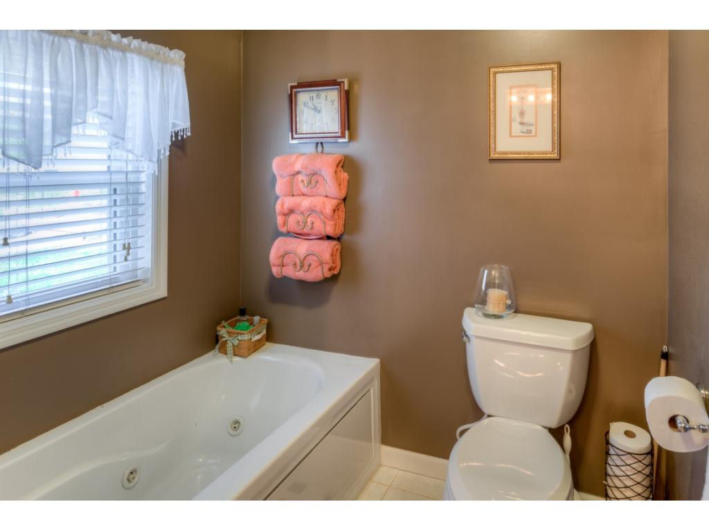 4097 Reedy Creek Road Bristol, VA 24202 - Photo 14 of 34 Photo 14