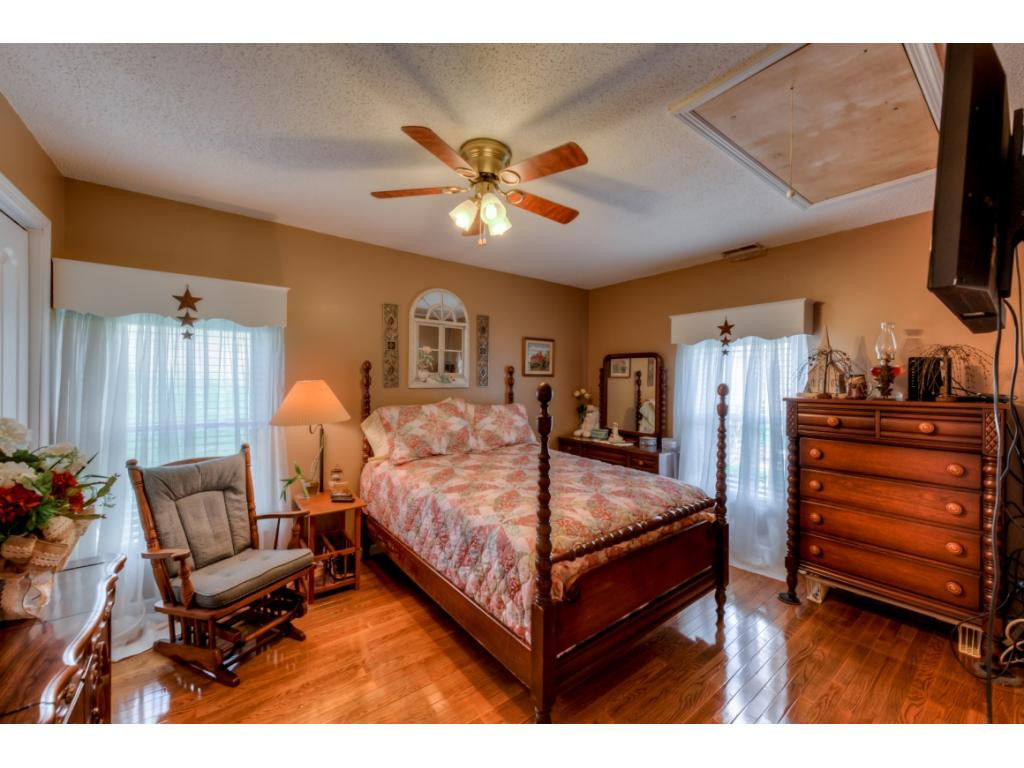 4097 Reedy Creek Road Bristol, VA 24202 - Photo 15 of 34 Photo 15
