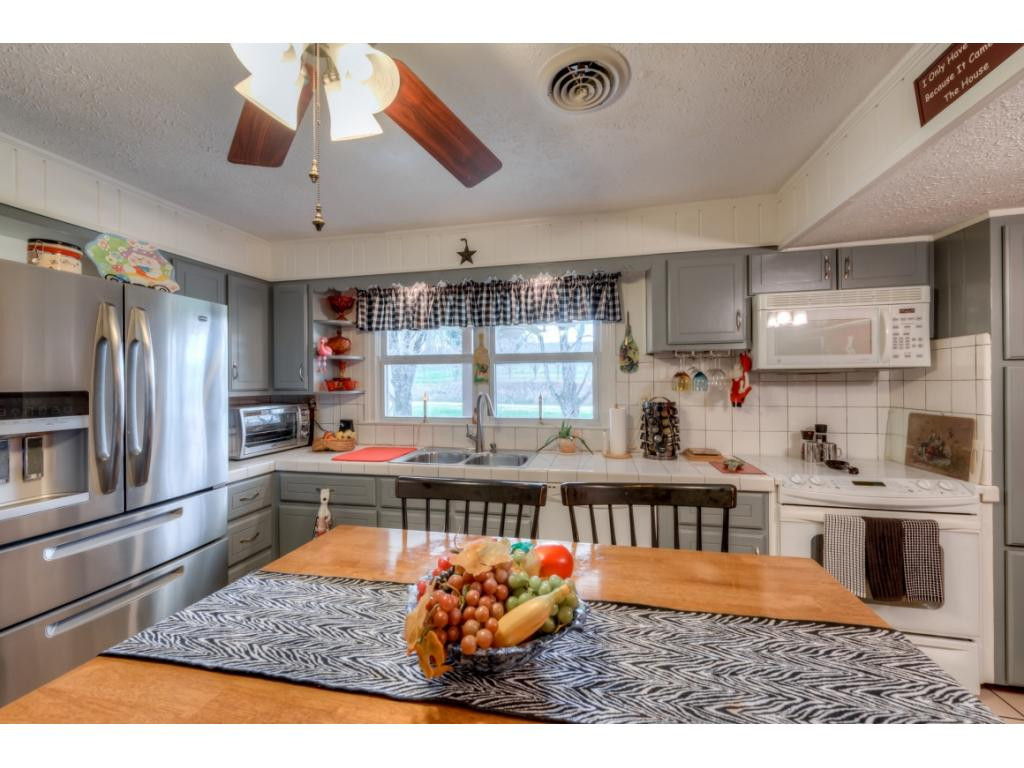 4097 Reedy Creek Road Bristol, VA 24202 - Photo 10 of 34 Photo 10