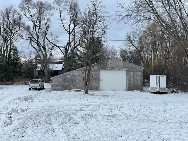 $250,000 | 300 Cleveland Street, Chelsea, MI 48118