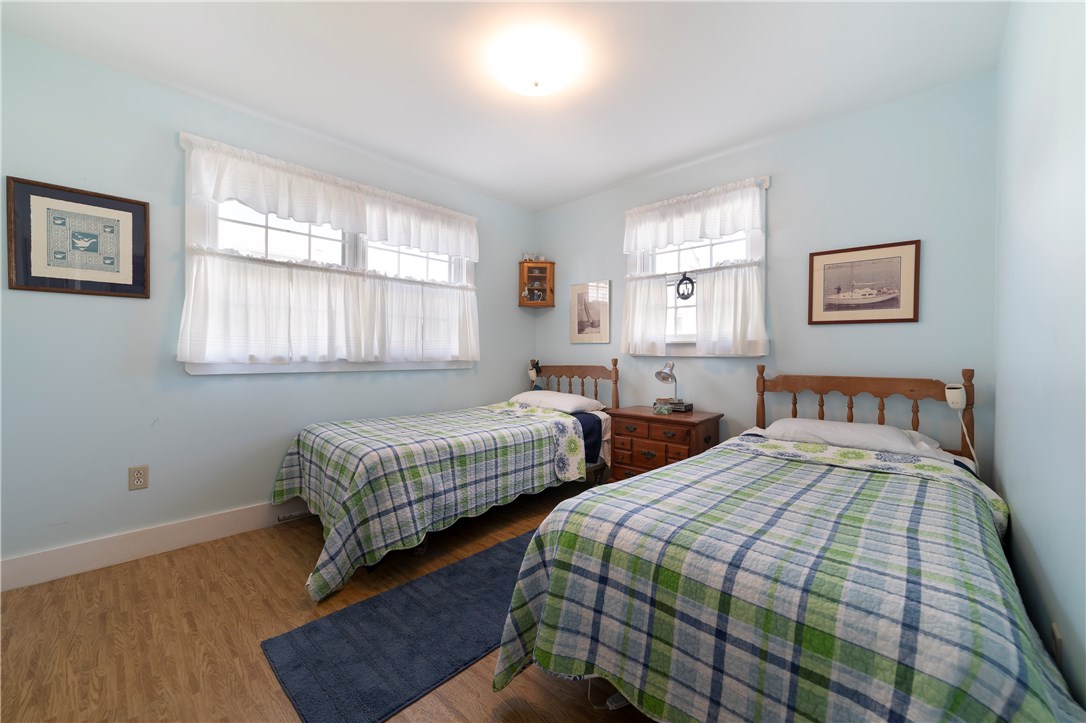 15 Shore Road Narragansett, RI 02882 - Photo 8 of 22