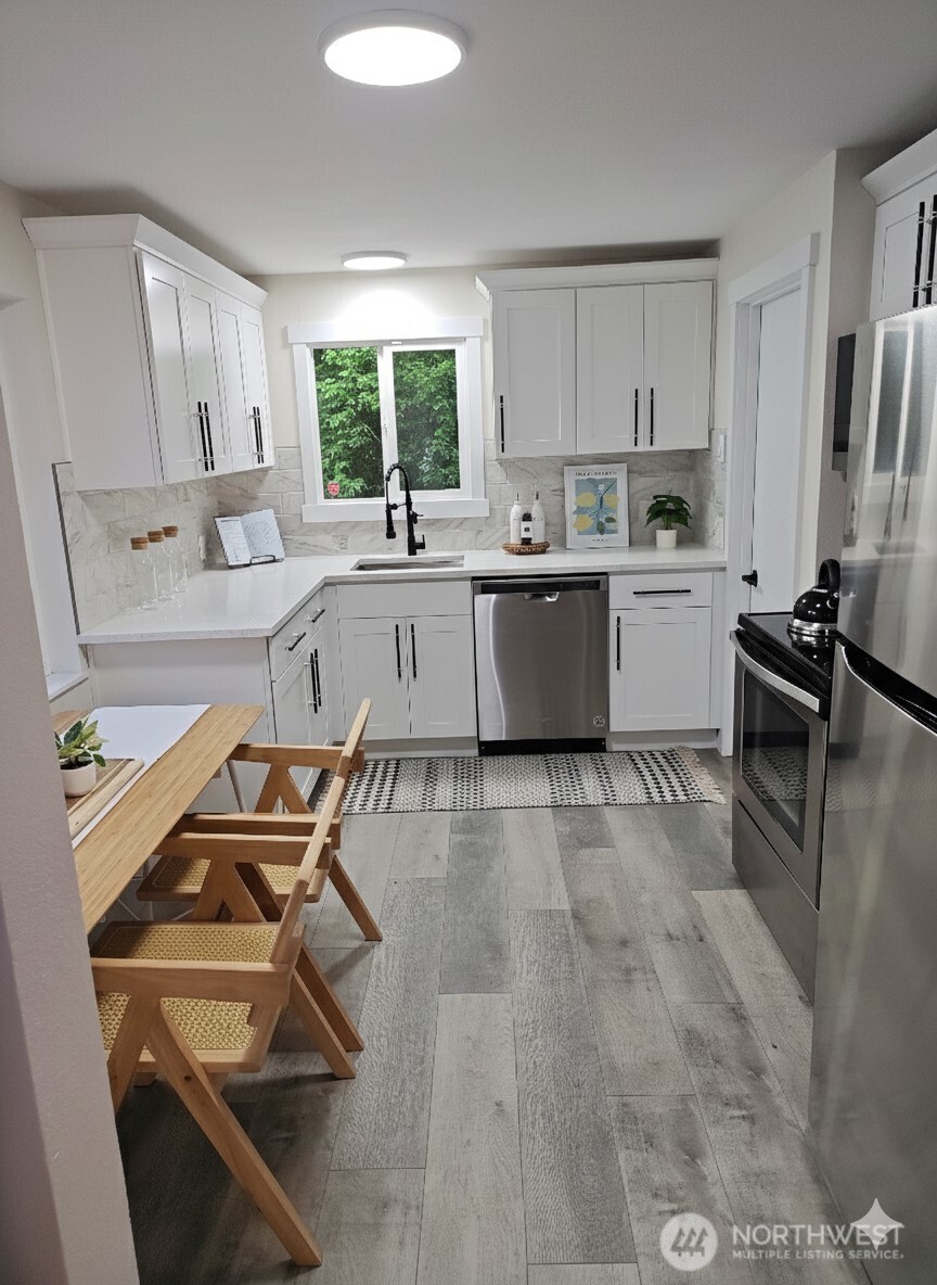 1147 Aberdeen Avenue Northeast Renton, WA 98056 - Photo 10 of 20