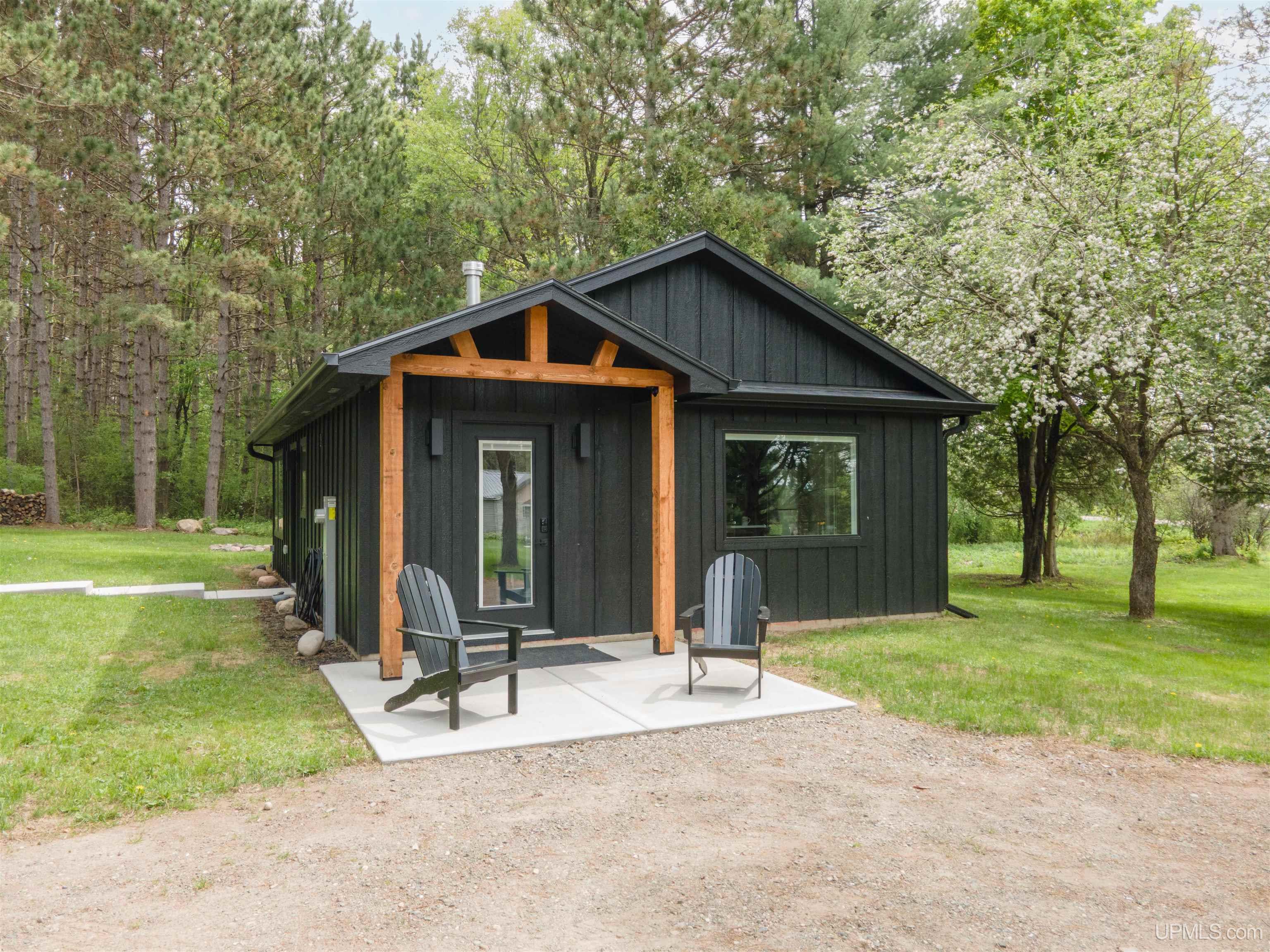 111 Sunset Lake Road Iron River, MI 49935 - Photo 3 of 33 Gallery Image 3