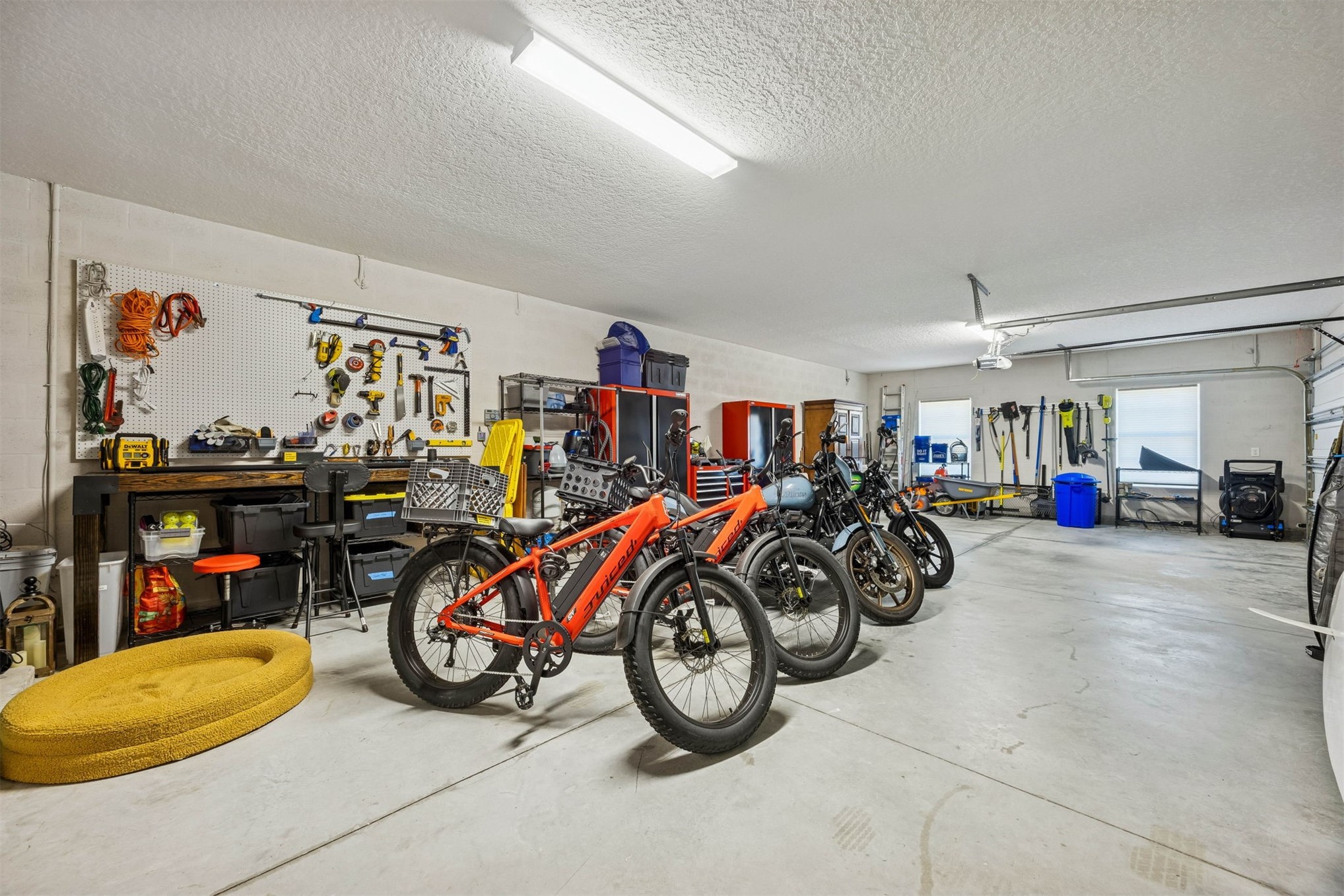 828 Simmons Road Fernandina Beach, FL 32034 - Photo 30 of 41 40x21 Oversized Garage