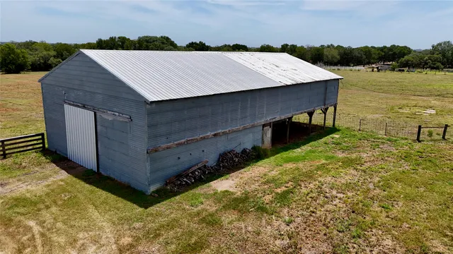 $795,000 | 2745 Holub Road, Schulenburg, TX 78956
