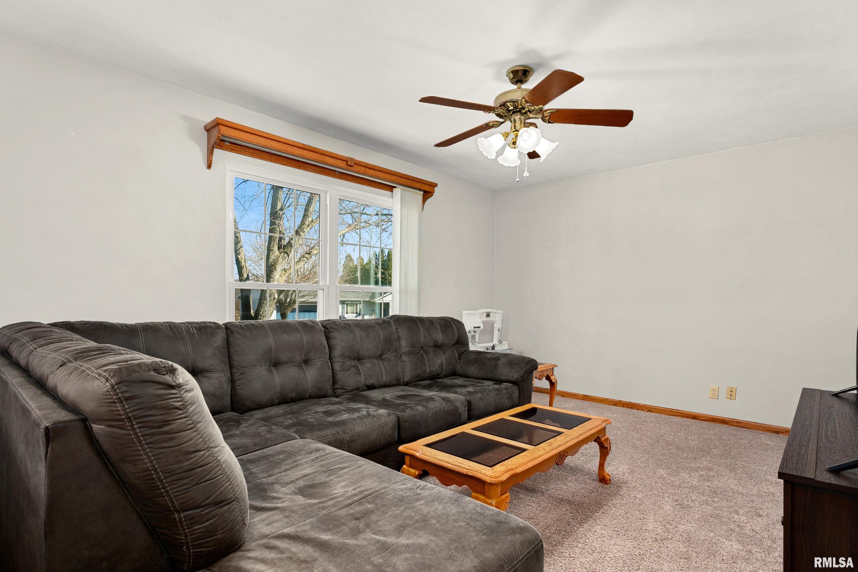 501 Pontiac Road Marquette Heights, IL 61554 - Photo 6 of 34