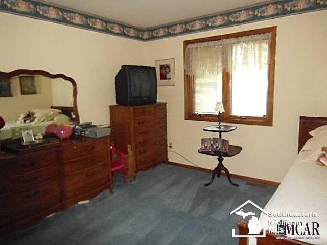 1335 Smith Road Temperance, MI 48182 - Photo 26 of 27 21304349-27.JPG