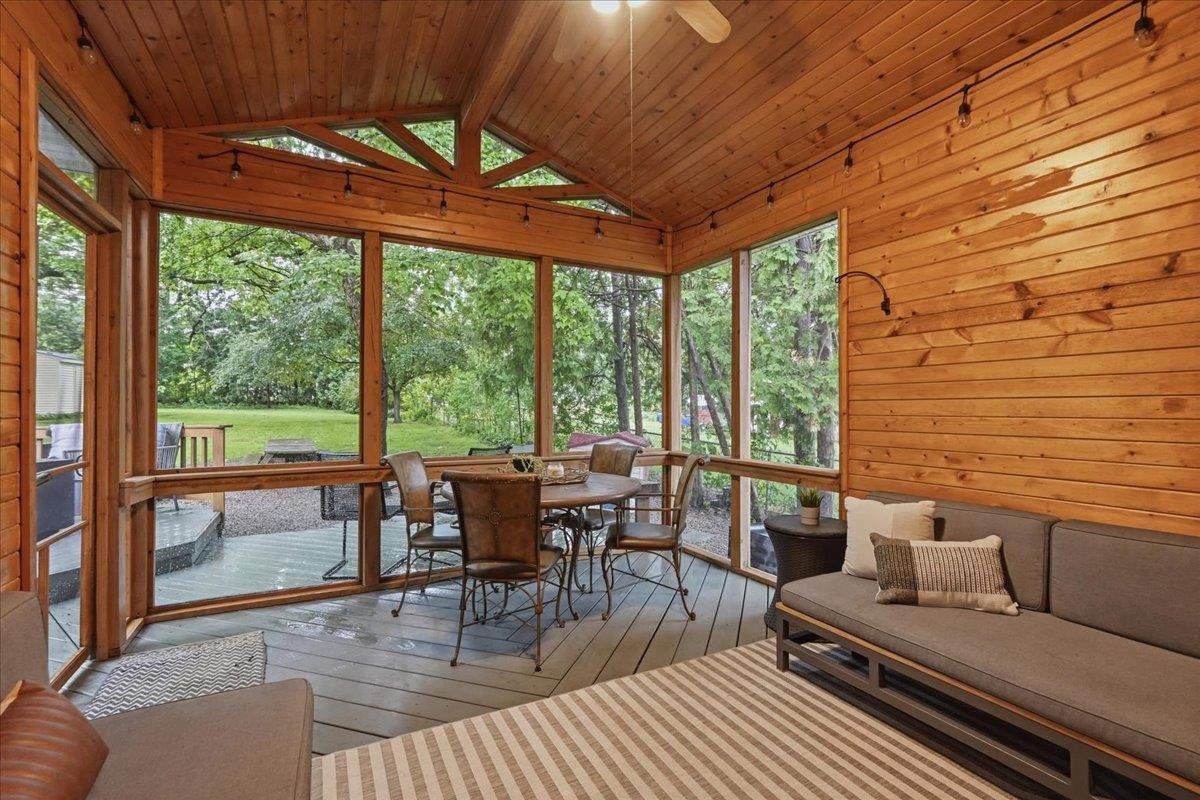 409 Topaz Lane Madison, WI 53714 - Photo 39 of 49