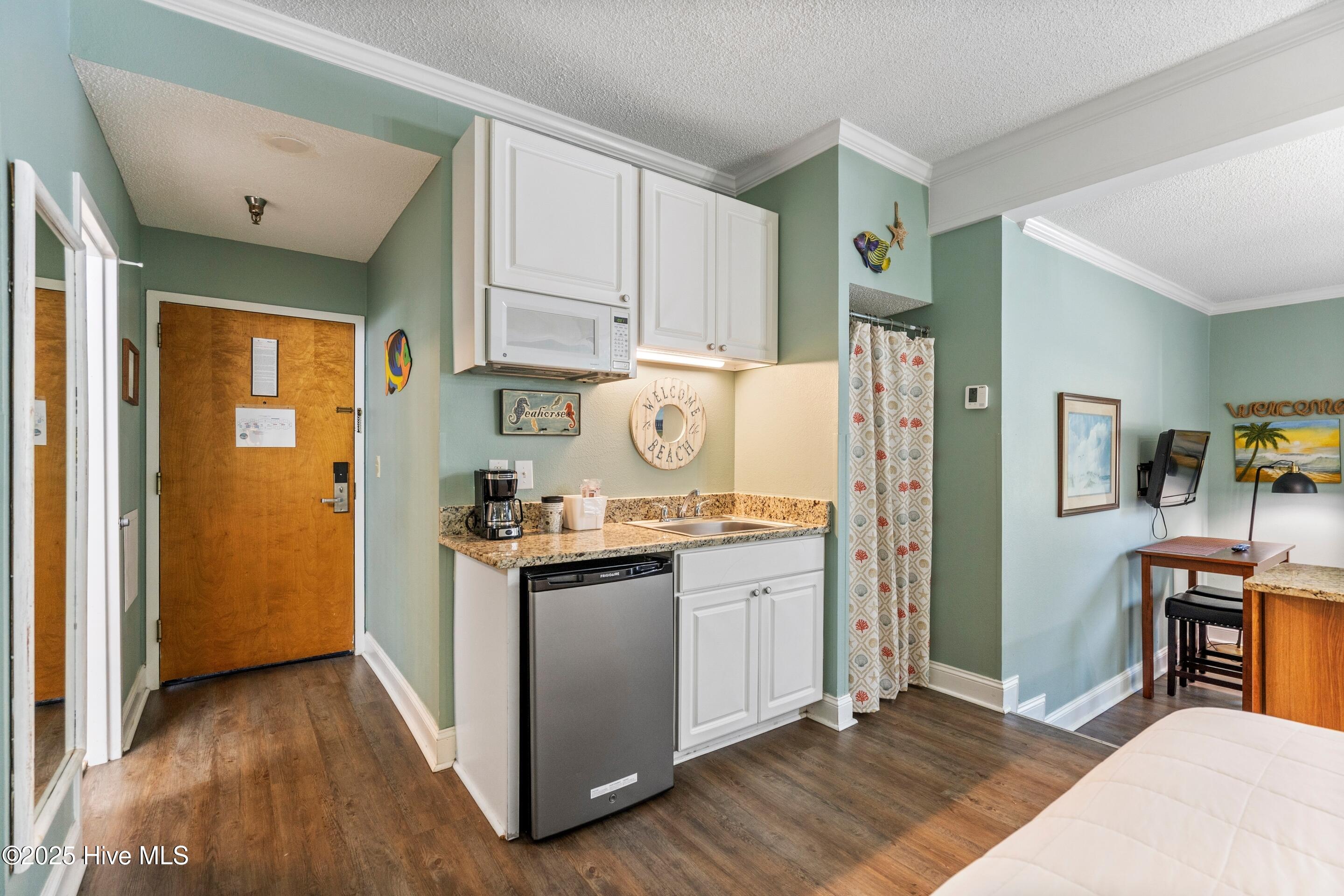 602 West Fort Macon Road, Unit 117 Atlantic Beach, NC 28512 - Photo 17 of 63 mls-DSC01466