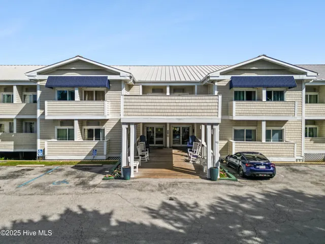 $149,900 | 602 West Fort Macon Road, Unit 117, Atlantic Beach, NC 28512