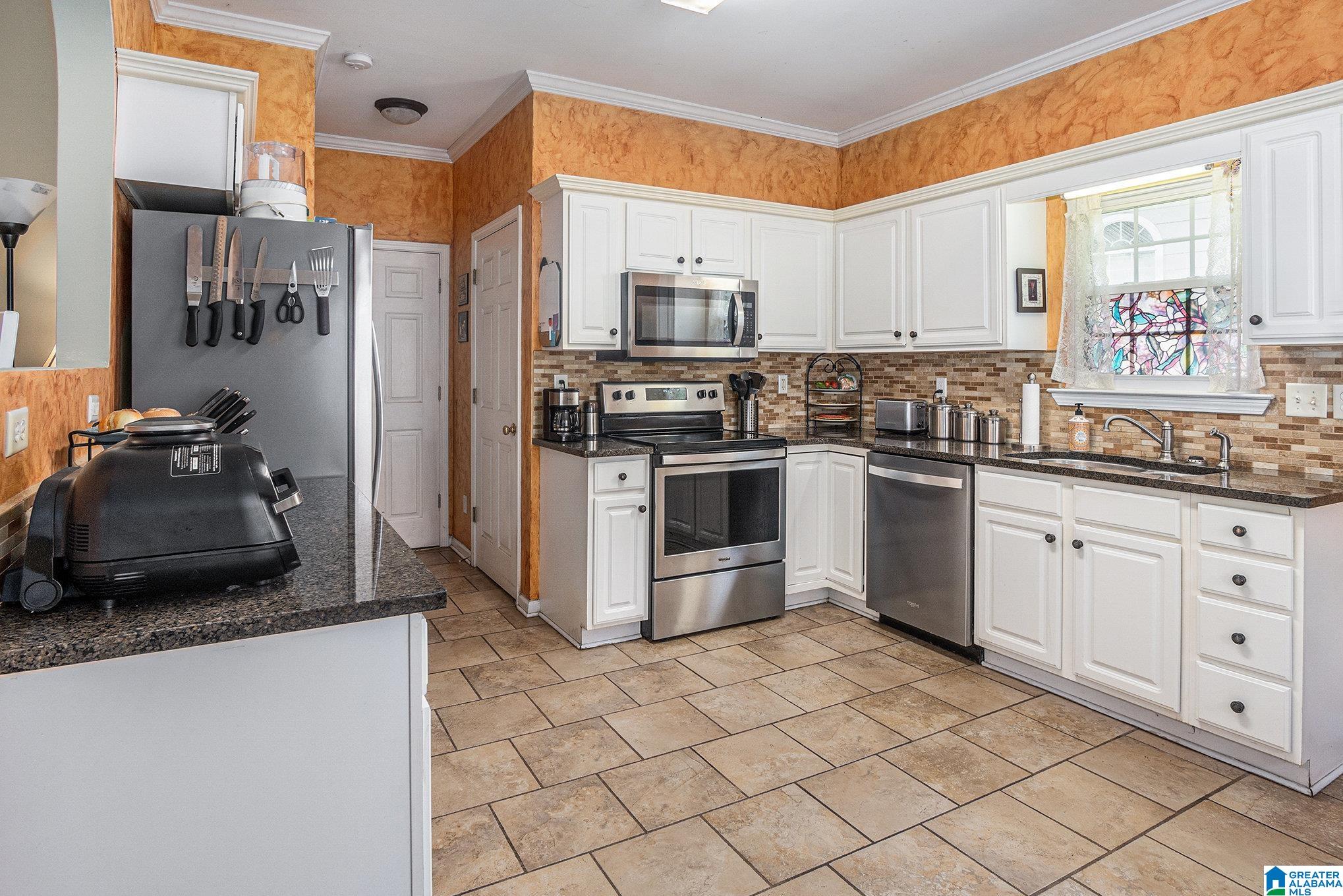 644 Clearview Road Birmingham, AL 35226 - Photo 8 of 21