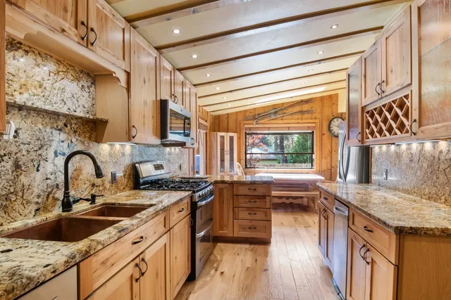 $1,995,000 | 804 North Shore Boulevard, Kings Beach, CA 96143