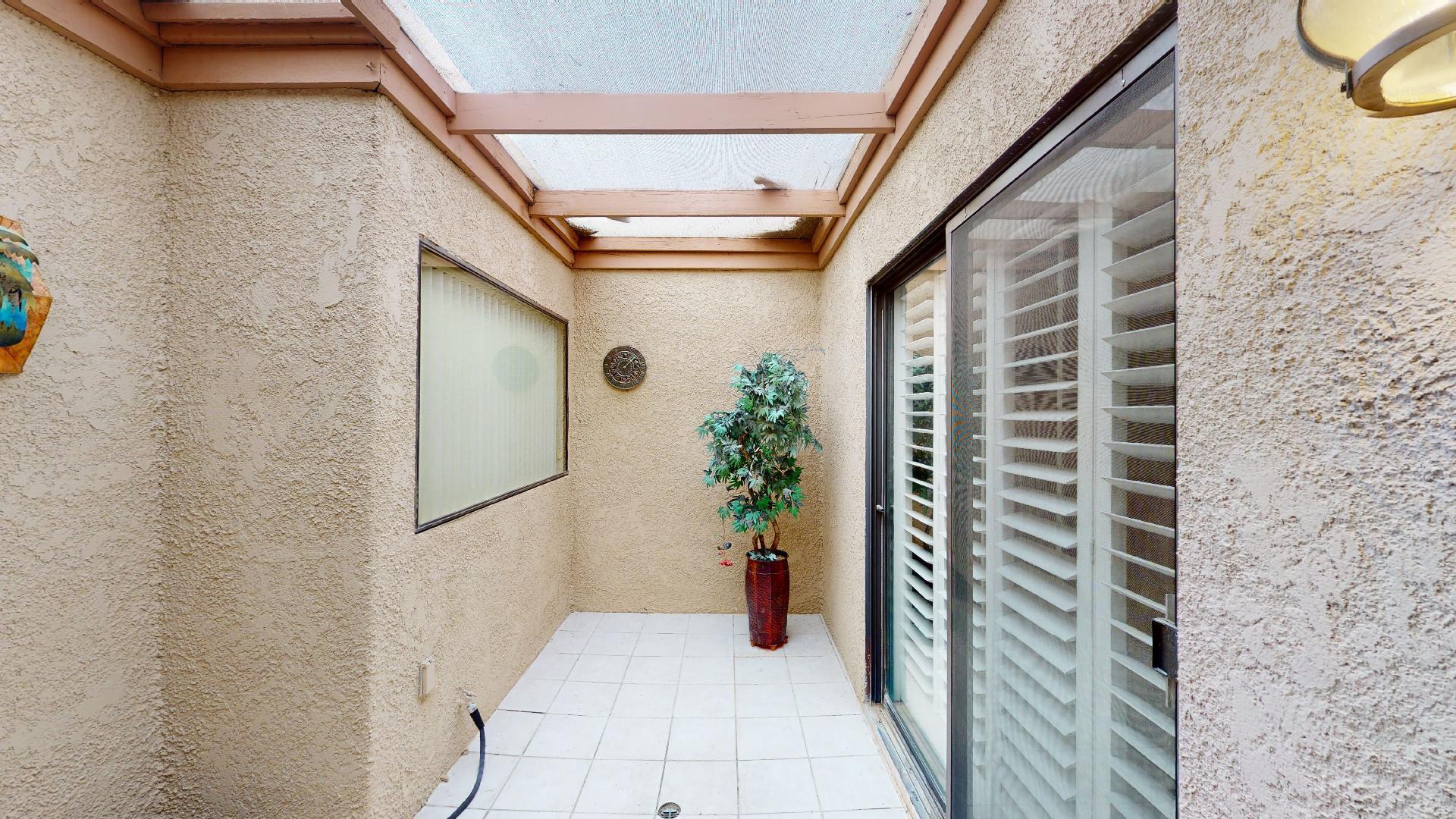 24 Granada Drive Rancho Mirage, CA 92270 - Photo 23 of 36