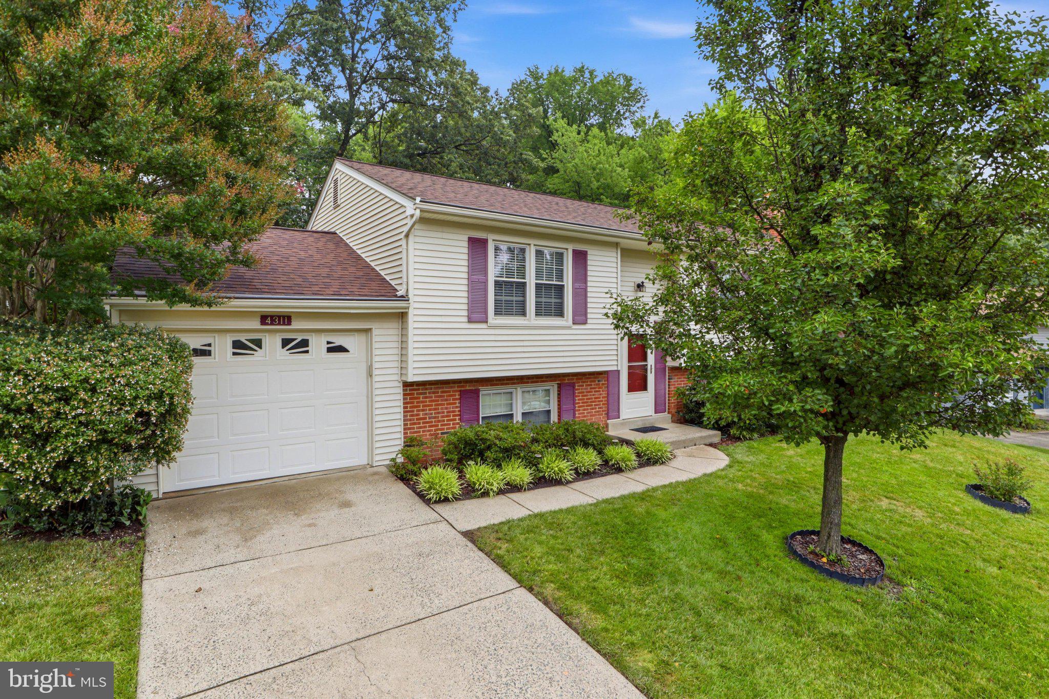 4311 Still Meadow Road Fairfax, VA 22032 - Photo 2 of 14