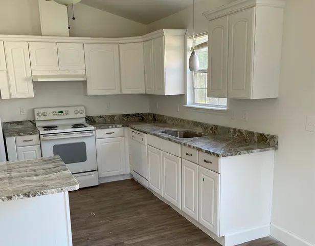 $224,900 | 939 Balkin Road, Tallahassee, FL 32305