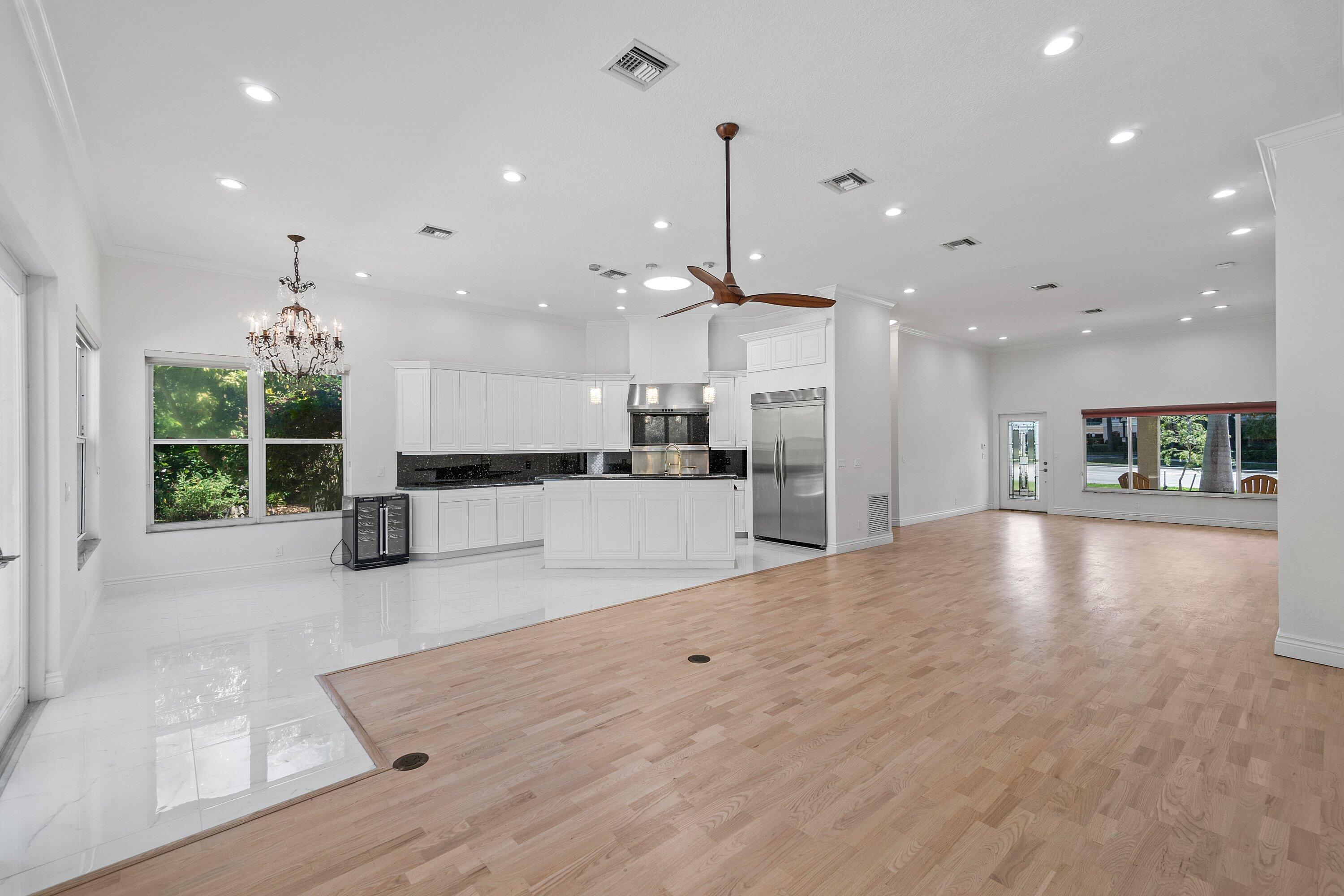 201 Northeast 4th Street Boca Raton, FL 33432 - Photo 12 of 33 021-201Northeast4thStreet-BocaRaton-FL-3
