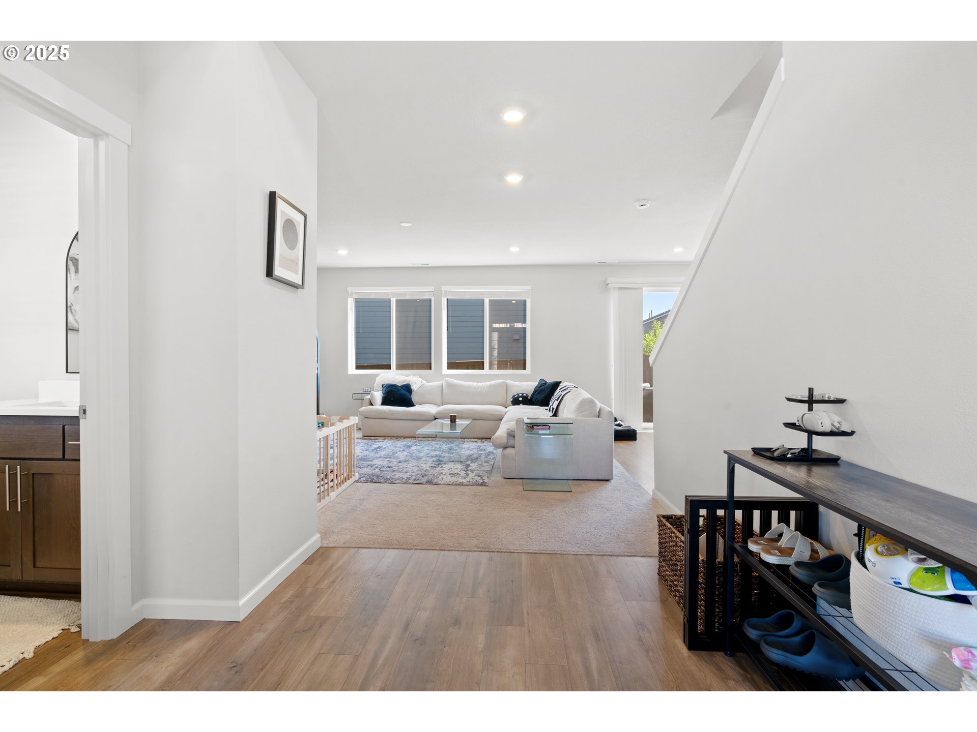 6099 Savannah Street Southeast Albany, OR 97322 - Photo 6 of 32 a living room with furniture and a wooden floor