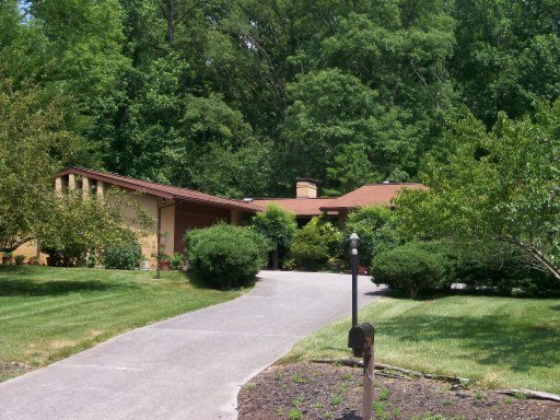 107 Balboa Circle Oak Ridge, TN 37830 - Photo 1 of 1 Primary Photo