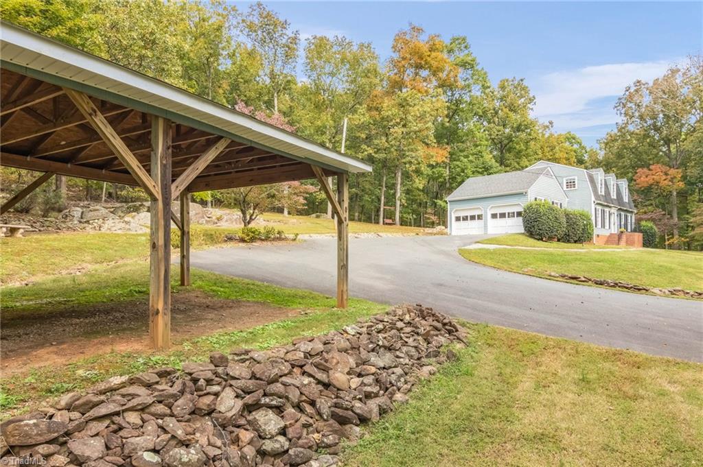 2105 Young Road Lexington, NC 27292 - Photo 3 of 40 Gallery Image 3