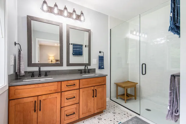 $549,900 | 16688 Canyon Cove, Big Rapids, MI 49307