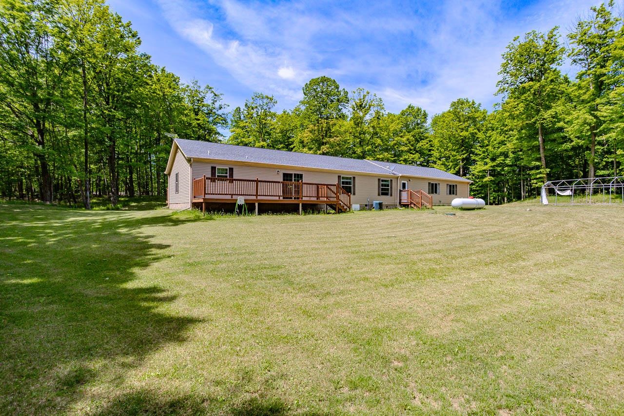 N7502 Hummingbird Road Eland, WI 54427 - Photo 6 of 39