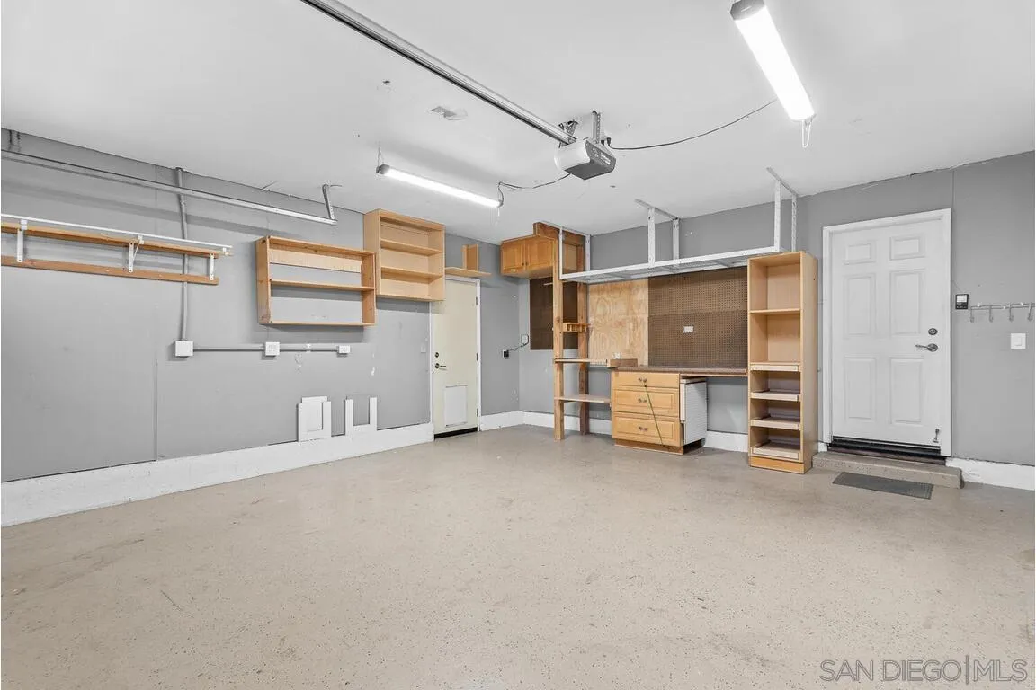 9160 Paseo Cresta Santee, CA 92071 - Photo 29 of 42 an empty room with furniture and a window