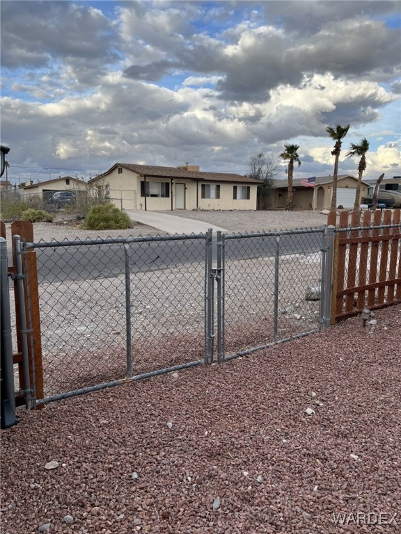1920 Talc Road Bullhead City, AZ 86442 - Photo 46 of 48 Yard
