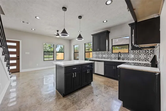 $2,200 | 2407 Dolly Wright Street, Unit A/B, Houston, TX 77088