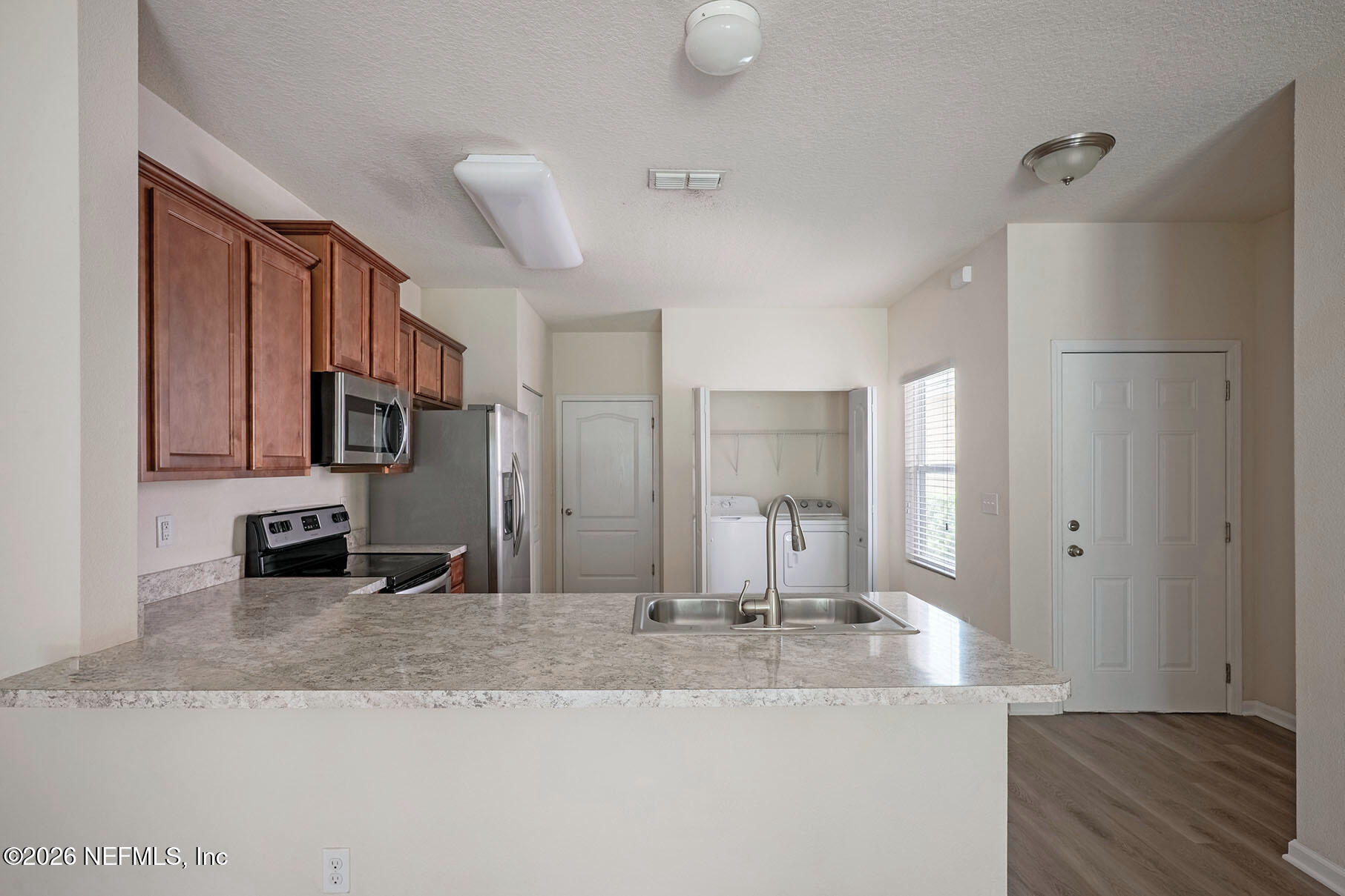 145 Whitland Way St. Augustine, FL 32086 - Photo 11 of 23 _DSC8180-HDR