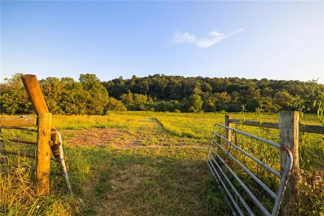 a view of an ocean view