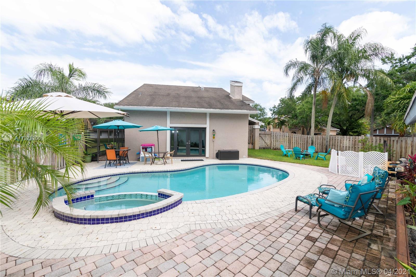 46 Birch Drive Cooper City, FL 33026 - Photo 2 of 50