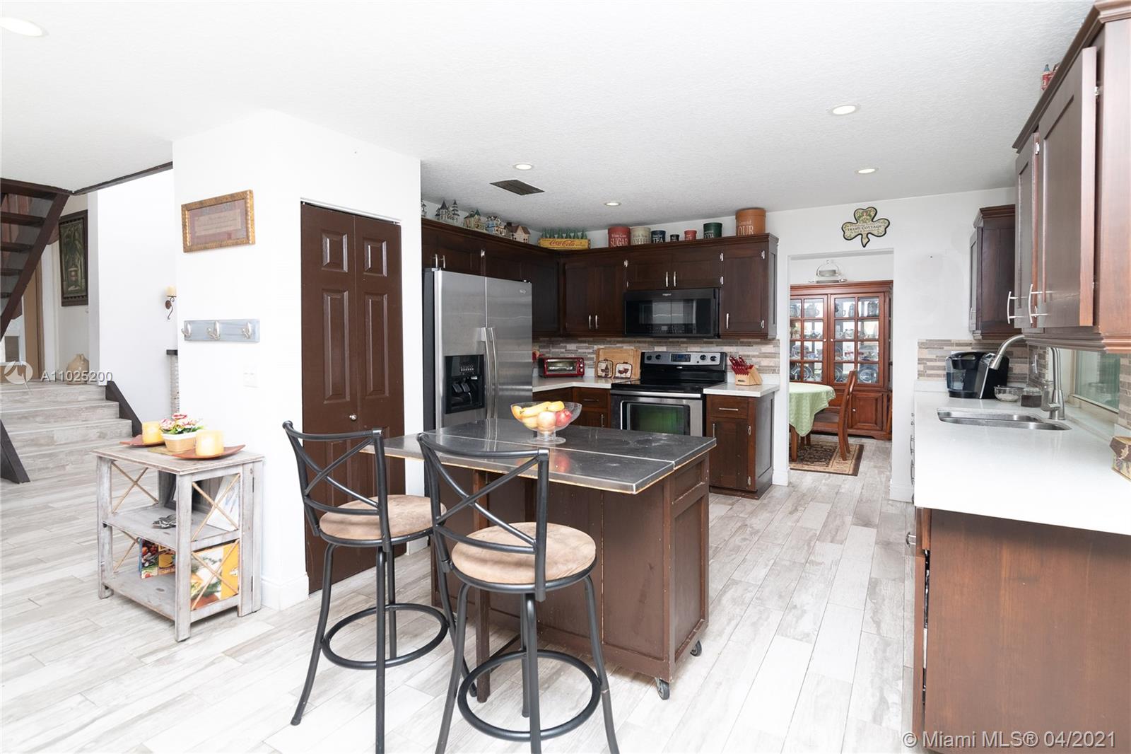 46 Birch Drive Cooper City, FL 33026 - Photo 11 of 50