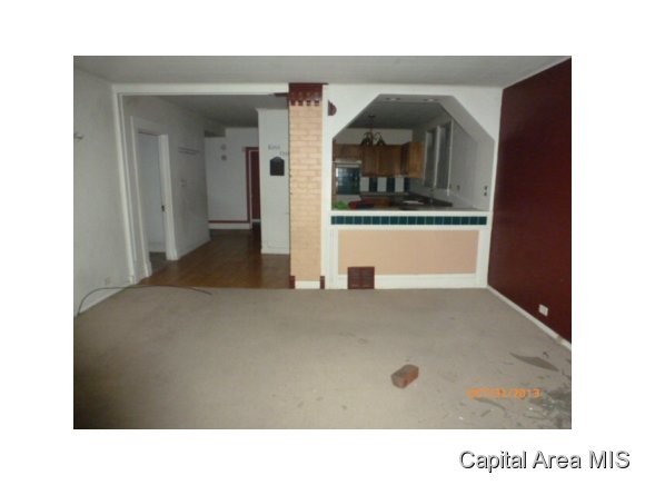 1946 E Street Springfield, IL 62703 - Photo 4 of 12