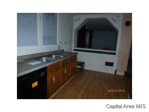 1946 E Street Springfield, IL 62703 - Photo 8 of 12